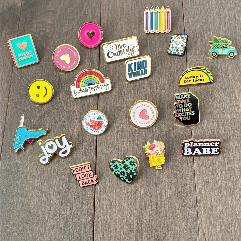 HAPPY PLANNER Enamel Pin Set, Live Creatively Craft Decor Art Silver Gold Colour